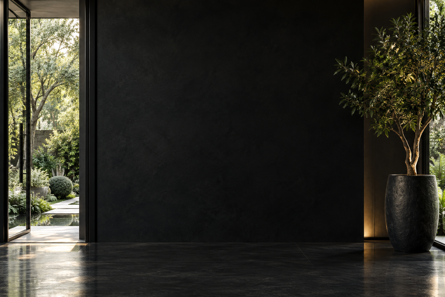 Visuel d’ambiance : une porte ouverte sur un jardin verdoyant et un arbre dans un décor noir